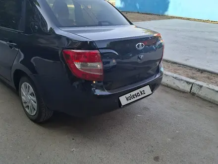 ВАЗ (Lada) Granta 2190 2014 года за 2 800 000 тг. в Уральск – фото 3