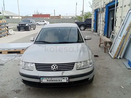 Volkswagen Passat 1997 годаүшін2 100 000 тг. в Атырау – фото 2