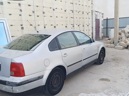 Volkswagen Passat 1997 годаүшін2 100 000 тг. в Атырау – фото 4