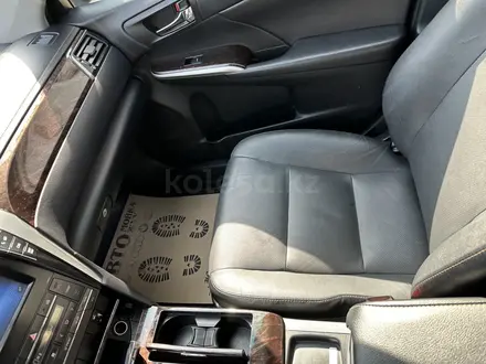 Toyota Camry 2015 года за 10 600 000 тг. в Алматы – фото 20