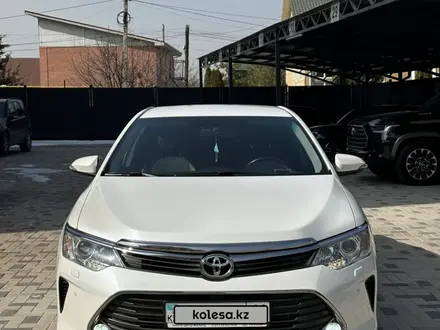 Toyota Camry 2015 года за 10 600 000 тг. в Алматы – фото 3
