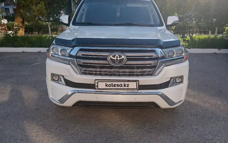 Toyota Land Cruiser 2013 годаүшін22 000 000 тг. в Шымкент