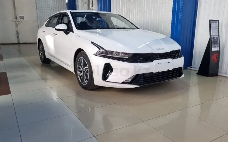 Kia K5 2025 года за 12 950 000 тг. в Петропавловск