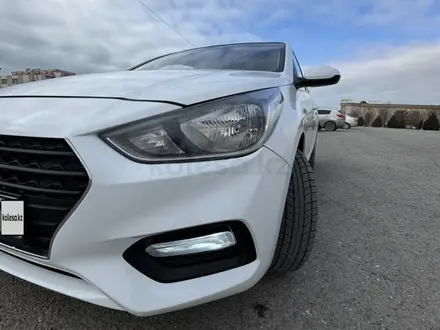 Hyundai Accent 2018 года за 5 350 000 тг. в Актау – фото 26