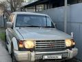 Mitsubishi Pajero 1992 годаүшін2 200 000 тг. в Алматы