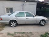 Mercedes-Benz E 220 1993 годаүшін1 900 000 тг. в Кентау – фото 3