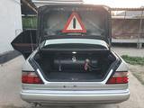 Mercedes-Benz E 220 1993 годаүшін1 900 000 тг. в Кентау – фото 5