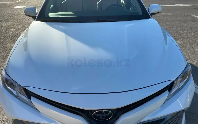 Toyota Camry 2021 года за 21 000 000 тг. в Тараз