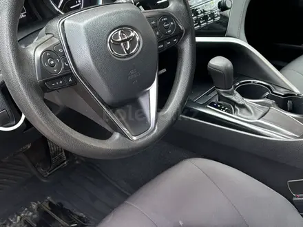 Toyota Camry 2019 годаүшін12 500 000 тг. в Уральск – фото 16