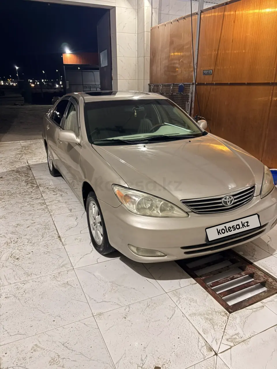 Toyota Camry, 2003