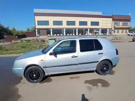 Volkswagen Golf 1996 года за 1 100 000 тг. в Уральск – фото 7