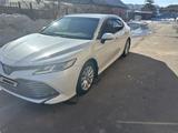 Toyota Camry 2020 года за 13 000 000 тг. в Петропавловск – фото 3