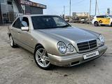 Mercedes-Benz E 280 1999 годаfor2 800 000 тг. в Астана