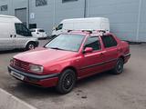Volkswagen Vento 1994 года за 900 000 тг. в Алматы – фото 3