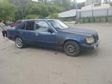 Mercedes-Benz E 200 1993 годаүшін650 000 тг. в Караганда – фото 3