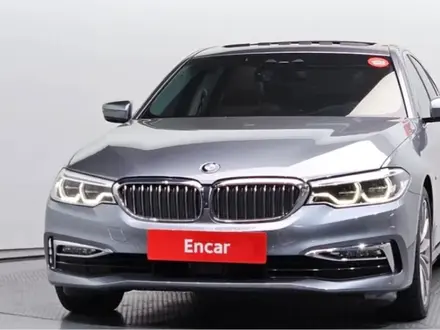 BMW 540 2018 года за 17 700 000 тг. в Алматы – фото 3