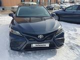 Toyota Camry 2020 годаүшін12 500 000 тг. в Астана – фото 2