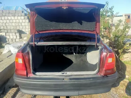 Opel Astra 1996 года за 1 400 000 тг. в Шымкент – фото 4