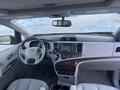 Toyota Sienna 2014 годаfor13 500 000 тг. в Астана – фото 14