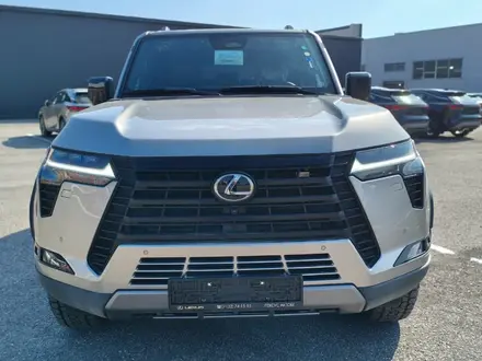 Lexus GX 550 Overtrail 2025 года за 60 623 290 тг. в Актобе – фото 2