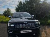 Jeep Grand Cherokee 2018 годаfor20 000 000 тг. в Караганда