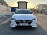 Hyundai Sonata 2020 года за 11 000 000 тг. в Шымкент – фото 2