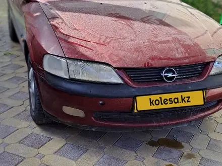 Opel Vectra 1998 года за 1 300 000 тг. в Жанаозен – фото 3