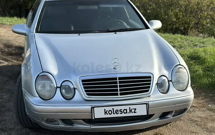 Mercedes-Benz CLK 230 1999 года за 3 500 000 тг. в Астана