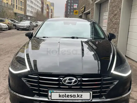 Hyundai Sonata 2020 года за 10 000 000 тг. в Астана – фото 4