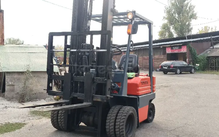 Toyota  5FGL18 2003 года за 3 200 000 тг. в Алматы