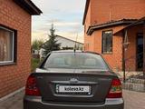 Toyota Corolla 2006 года за 3 800 000 тг. в Актобе – фото 4
