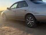 Toyota Camry 1997 года за 2 690 000 тг. в Павлодар – фото 2