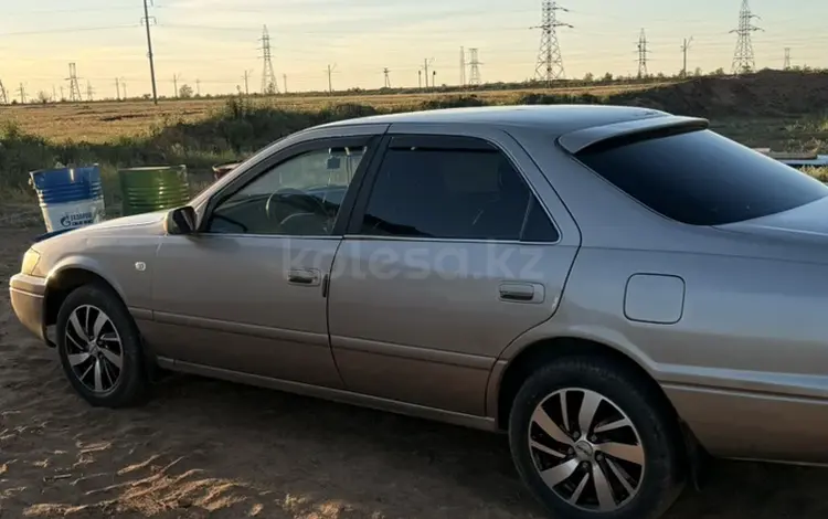 Toyota Camry 1997 года за 2 690 000 тг. в Павлодар