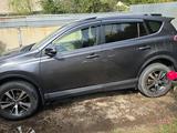 Toyota RAV4 2017 года за 10 500 000 тг. в Алматы – фото 2