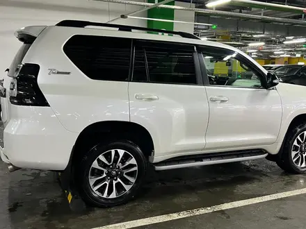 Toyota Land Cruiser Prado 2022 года за 30 000 000 тг. в Астана – фото 17