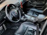BMW 520 2000 года за 3 100 000 тг. в Алматы – фото 2