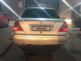 Mercedes-Benz C 180 1994 года за 1 500 000 тг. в Астана – фото 4