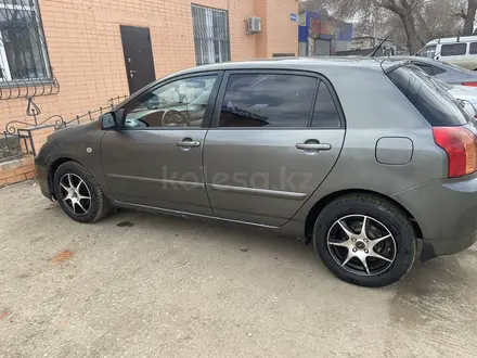 Toyota Corolla 2005 года за 3 950 000 тг. в Актобе – фото 2