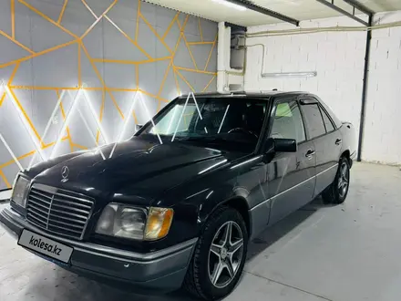 Mercedes-Benz E 200 1994 года за 2 200 000 тг. в Тараз – фото 7