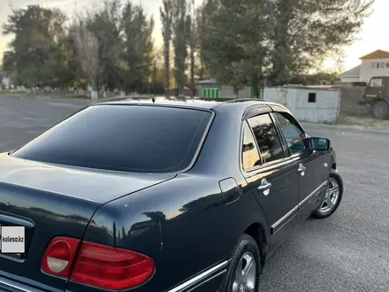 Mercedes-Benz E 280 1997 года за 3 000 000 тг. в Тараз – фото 13