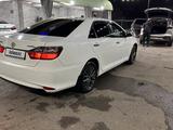 Toyota Camry 2014 года за 11 000 000 тг. в Шымкент – фото 4