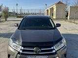 Toyota Highlander 2019 годаүшін15 700 000 тг. в Актау – фото 2