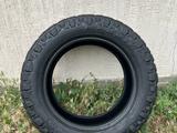 Maxxis Razr MT 295/55 R20 LT комплект 4 шт внедорожные шины за 100 000 тг. в Алматы
