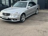 Mercedes-Benz E 320 2002 года за 7 000 000 тг. в Астана – фото 2