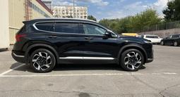 Hyundai Santa Fe 2023 годаүшін21 500 000 тг. в Алматы – фото 5