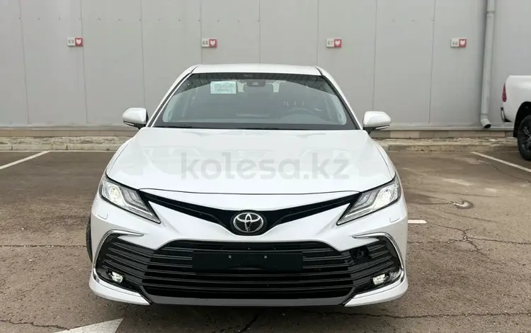 Toyota Camry 2023 годаүшін20 400 000 тг. в Актобе