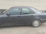 Mercedes-Benz C 200 1994 года за 1 730 000 тг. в Алматы – фото 4