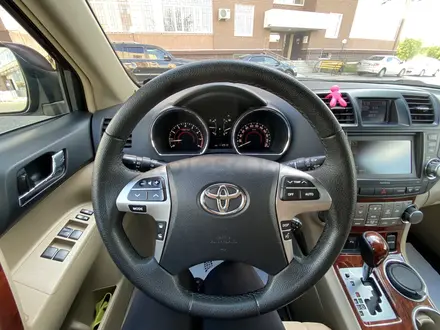 Toyota Highlander 2011 года за 14 000 000 тг. в Талдыкорган – фото 10