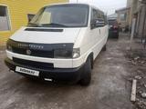 Volkswagen Transporter 1996 года за 4 050 000 тг. в Астана