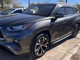 Toyota Highlander 2020 годаүшін18 000 000 тг. в Атырау – фото 2